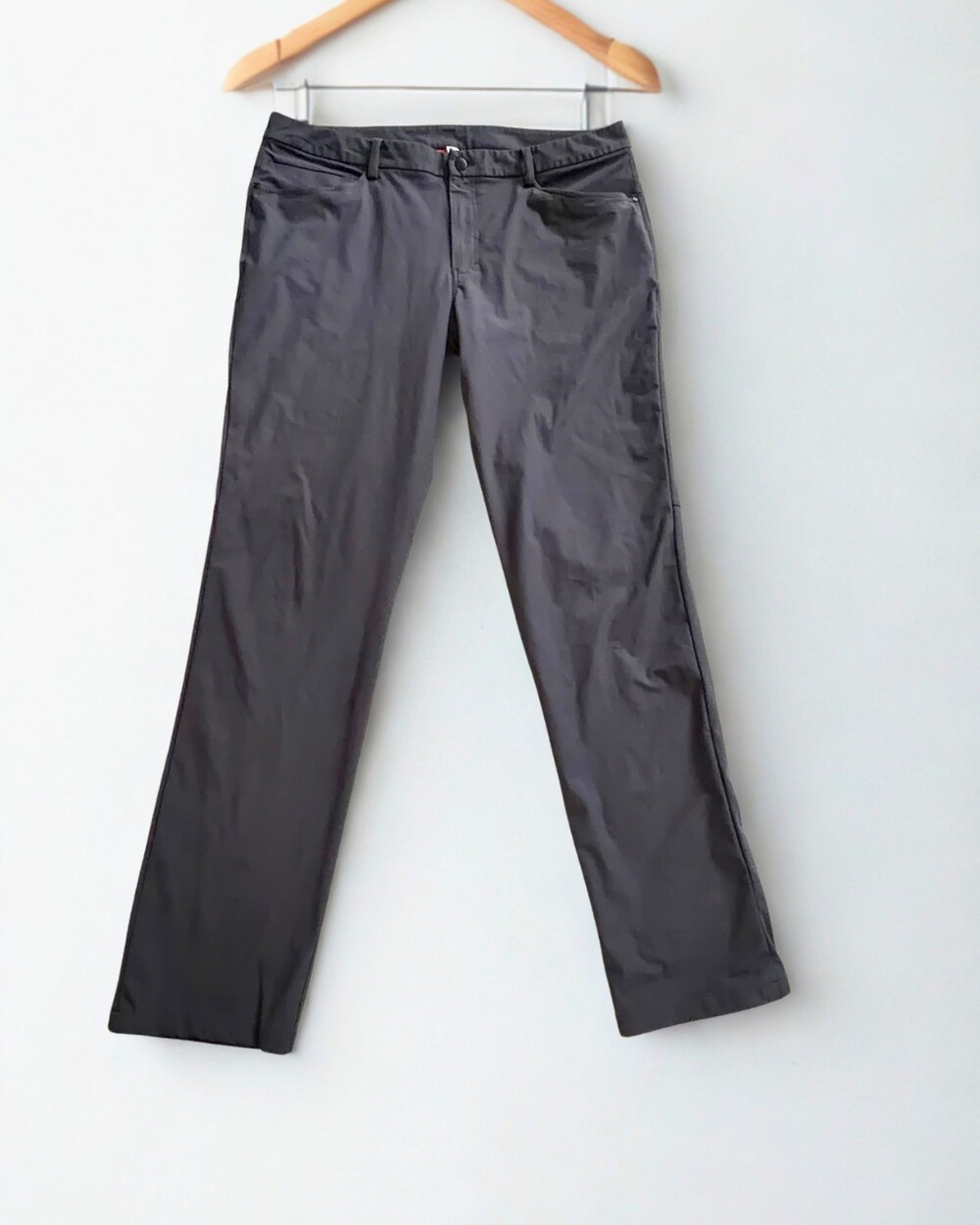 Lululemon Men’s Pants 38 Tall Charcoal Gray Straight Leg 5 Pocket